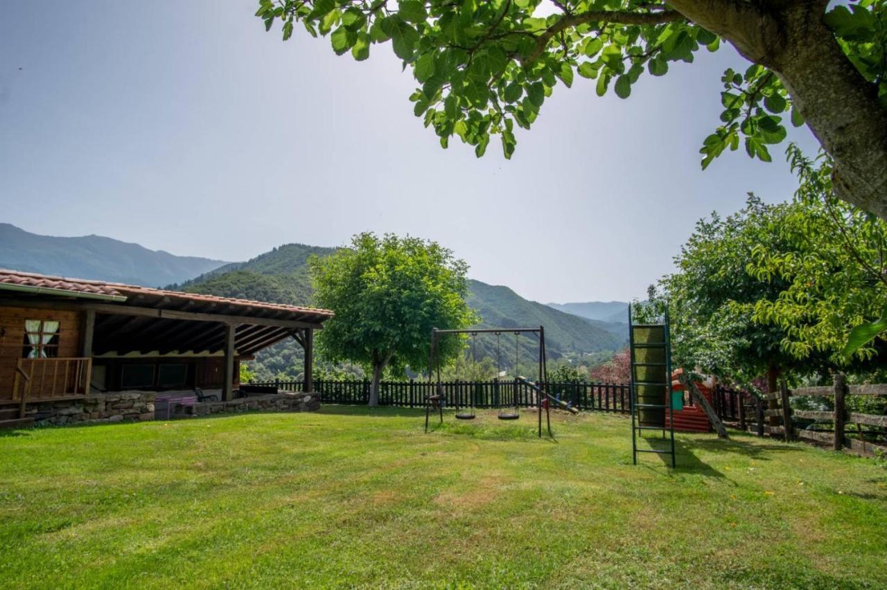 Viviendas El Barrio Cabezón de Liébana Exteriör bild